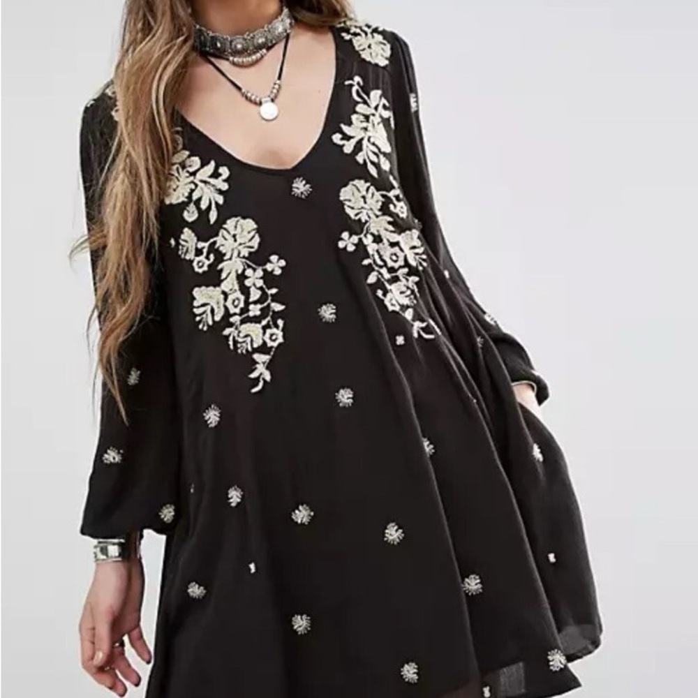 Free People Sweet Tennessee Mini Dress Tunic Black Floral Embroidered | Size S